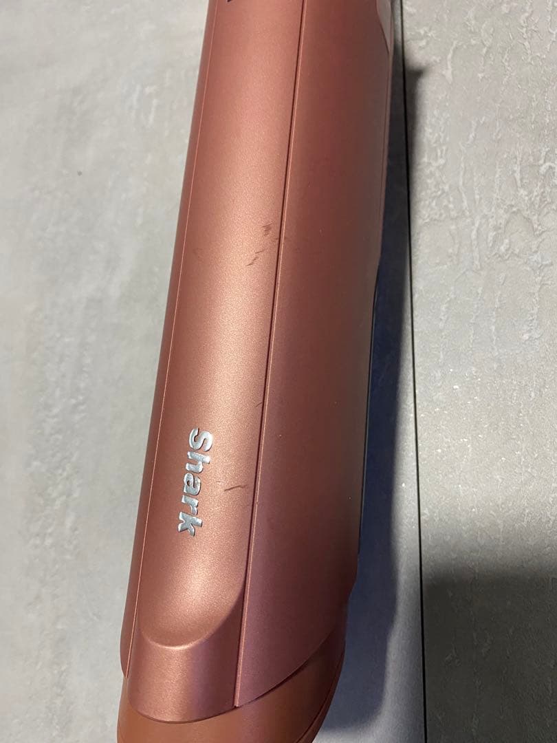 【送料無料!!】2024年製Shark スティッククリーナー 本体 ピンク