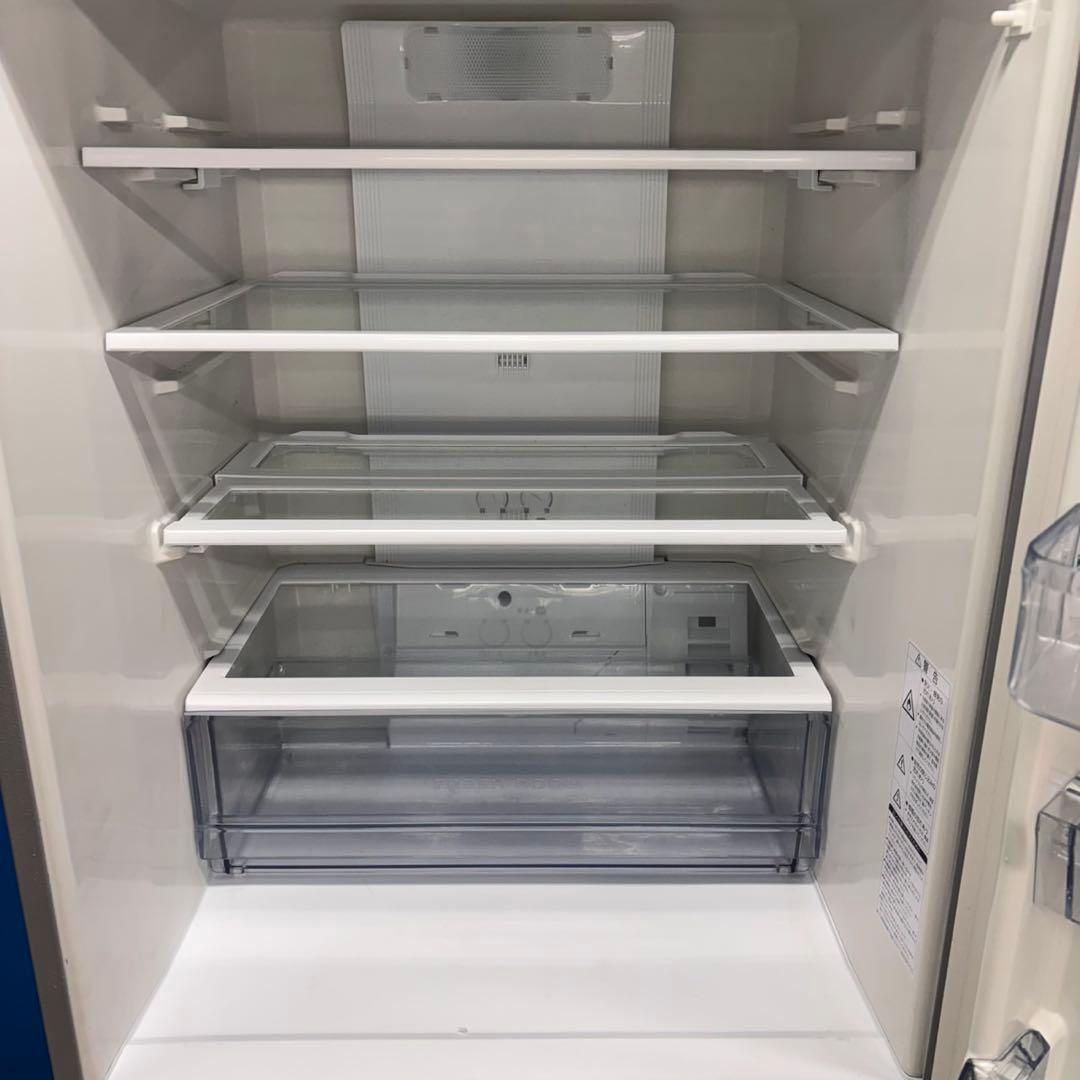 657 大人気モデル　関東配送　6ヶ月保証　大型冷蔵庫　300L〜400L 美品