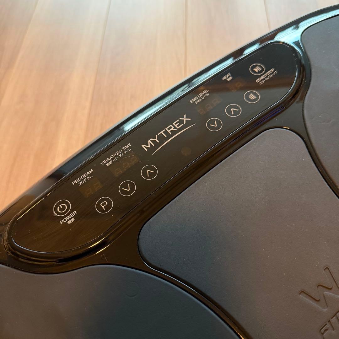MYTREX　EMS×振動 W FIT PRO EMS ぶるぶるマシン