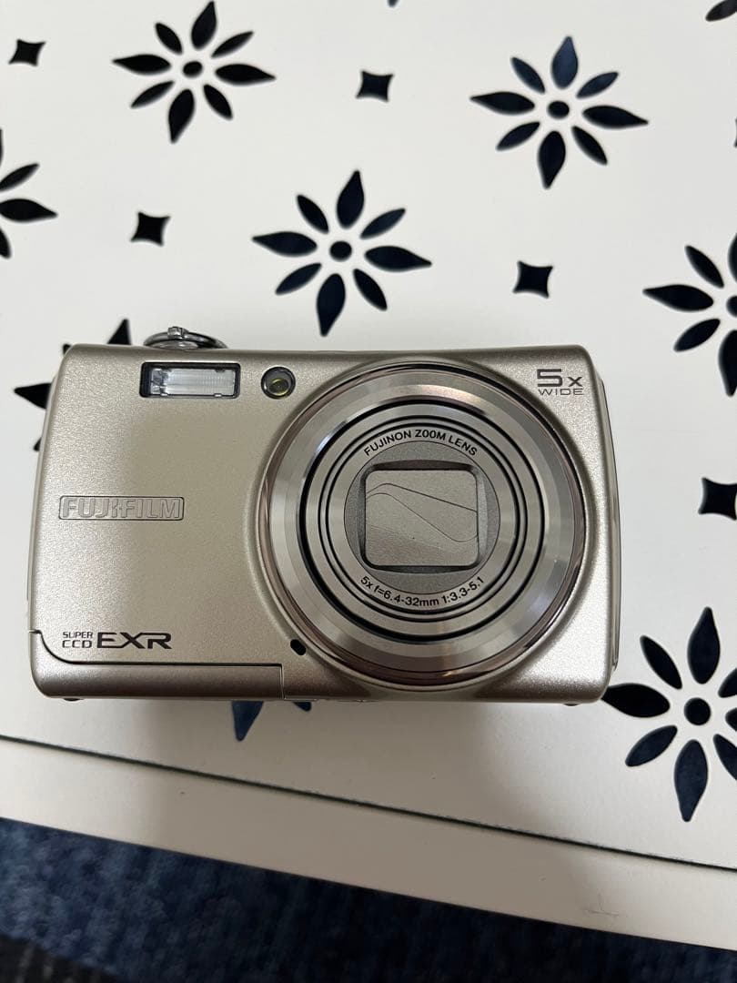 FUJIFILM/フジフィルム/FINEPIX/F200EXR