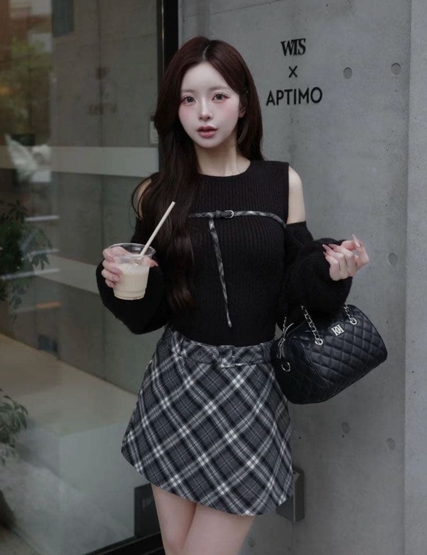 ドッキングミドルウエストニットミニワンピース Darich