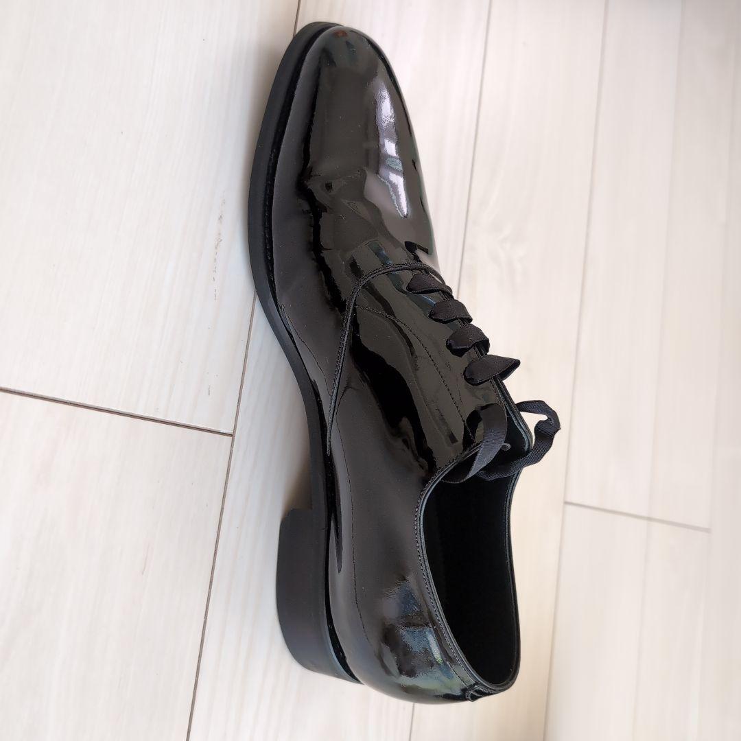 THE TREAT DRESSING エナメルシューズ ブラック サイズ8