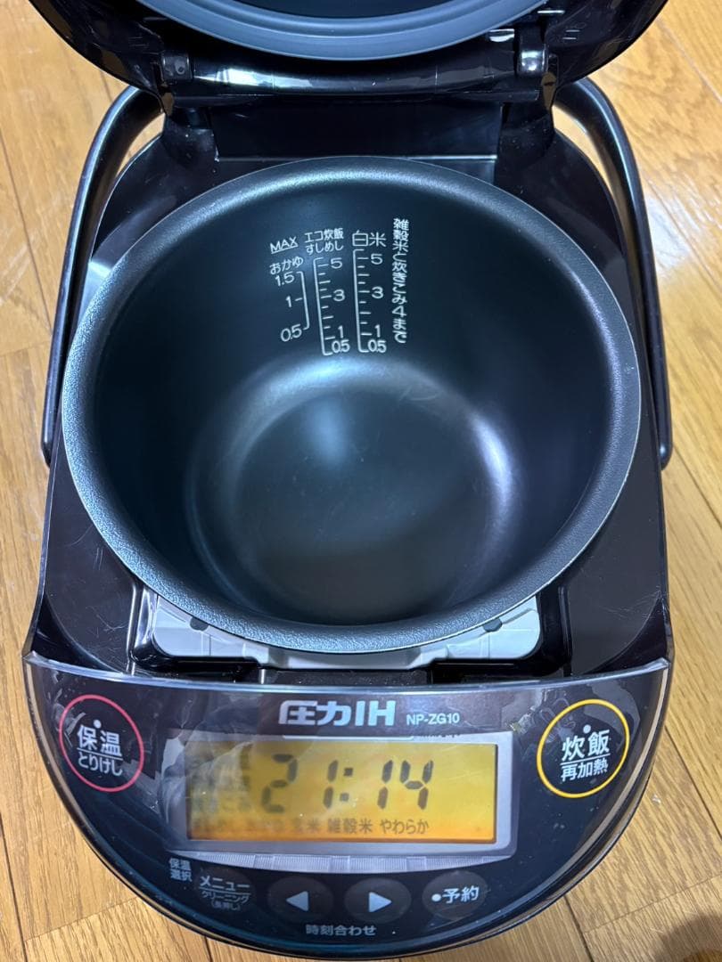 【2020年製】象印　圧力　炊飯器　NP-ZG10　【完動品】