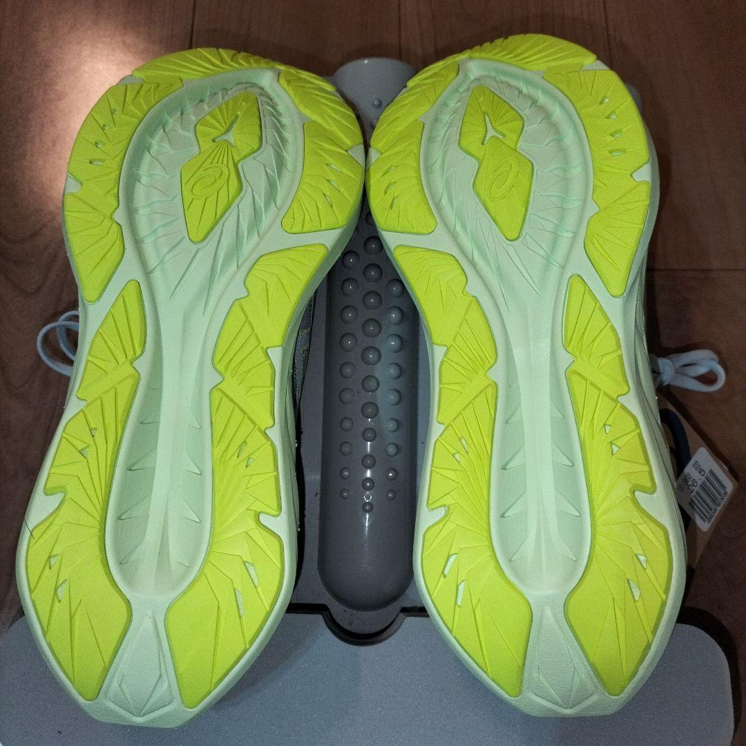 アシックス ノヴァブラスト4 ASICS NOVABLAST4 未使用 26.5
