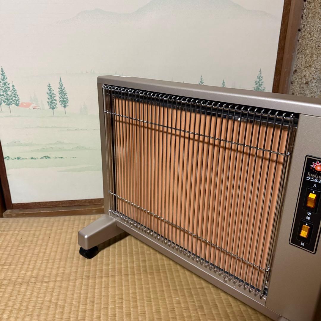 【ほぼ未使用】遠赤外線暖房器　E800LS　サンルミエ　ファンヒーター