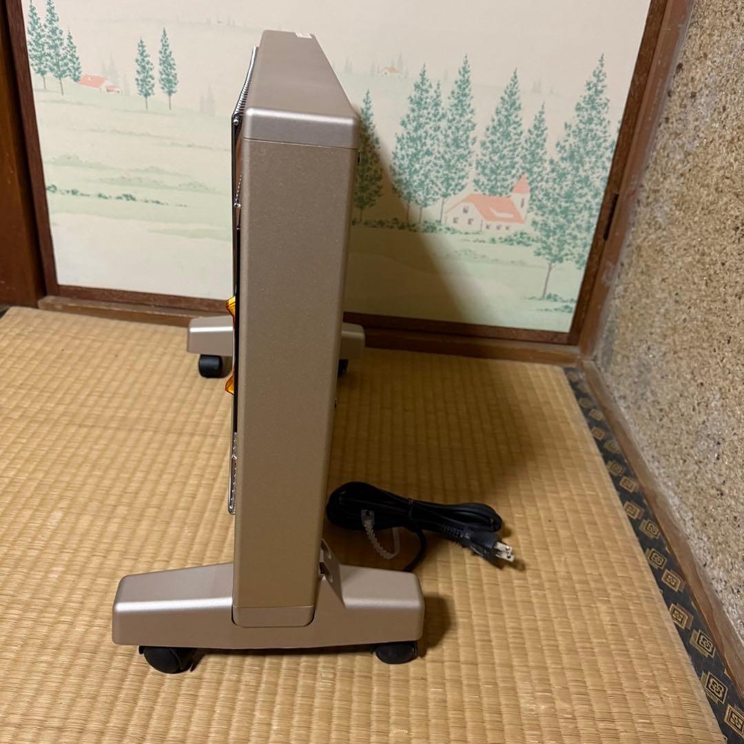 【ほぼ未使用】遠赤外線暖房器　E800LS　サンルミエ　ファンヒーター