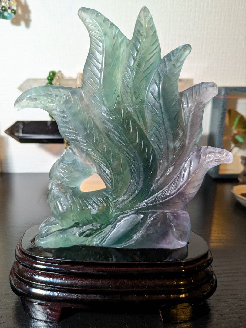 さっぽページ✨　超高品質✨ フローライト 九尾の彫物 高さ約20cm