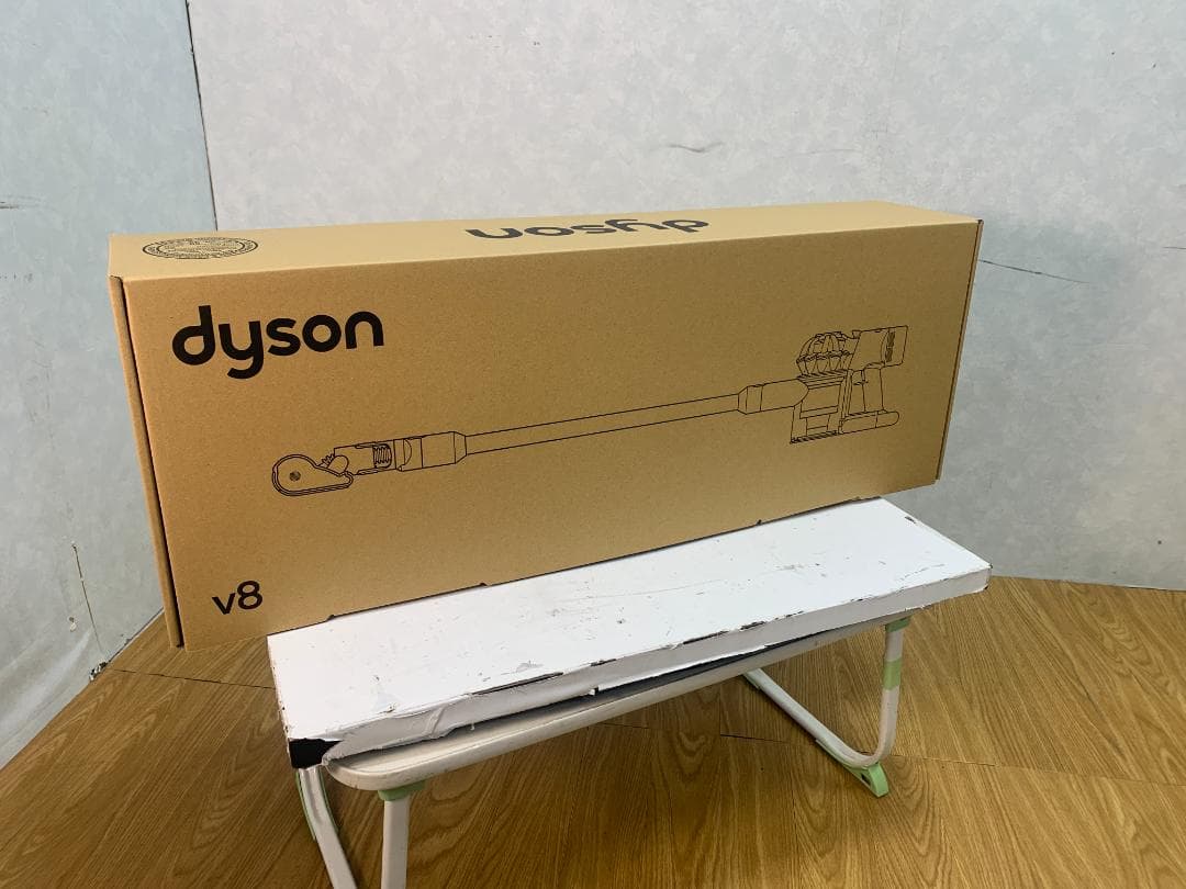 Y☆758 ダイソン コードレス 掃除機 V8 SV25 FF NI2 未使用品