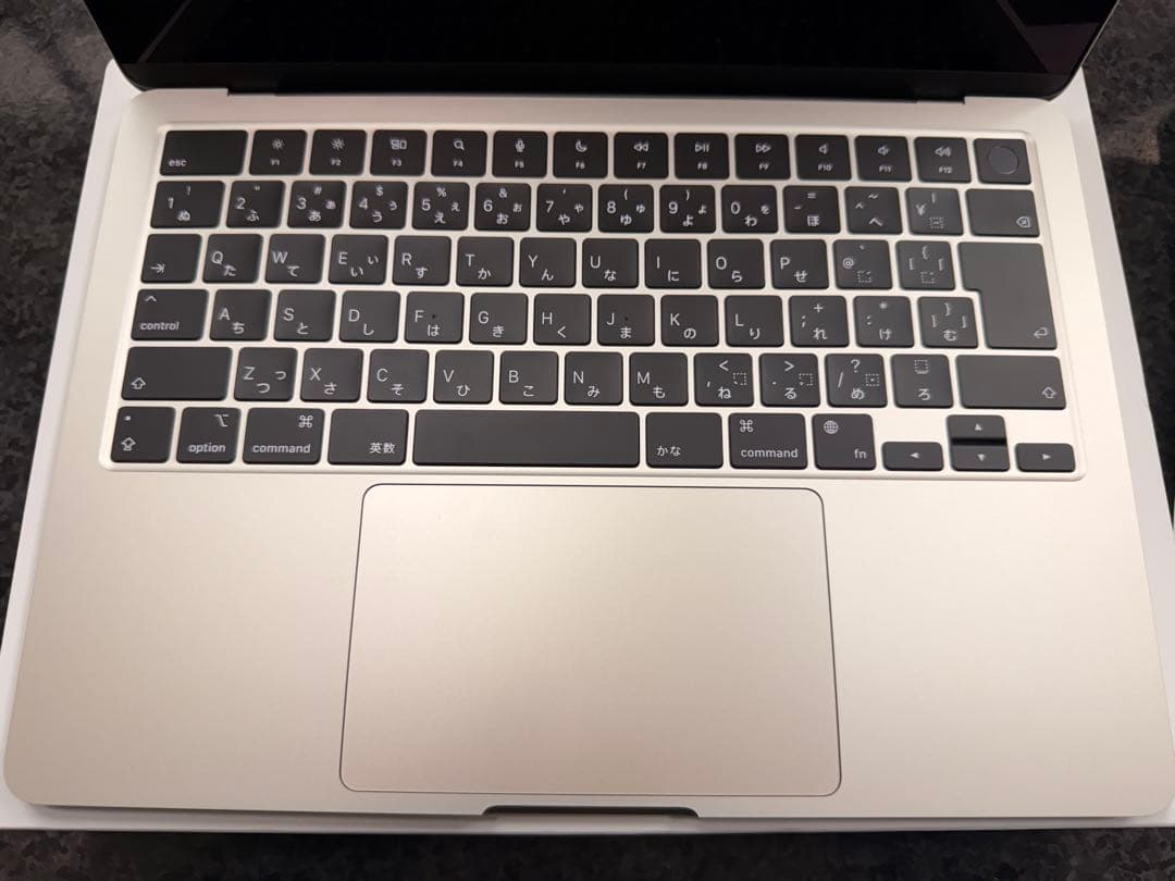 MacBookAirM3 13inスターライト16GB 512GB 100%充3