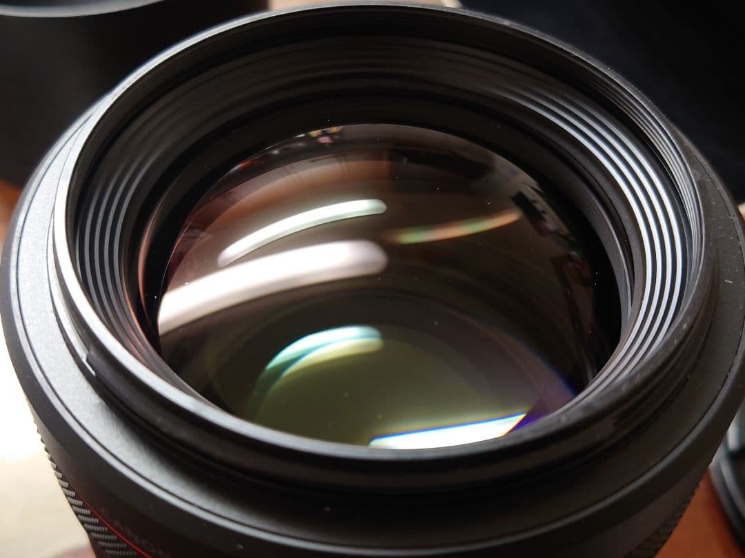 キャノン RF85mm f1.2L USM 中古