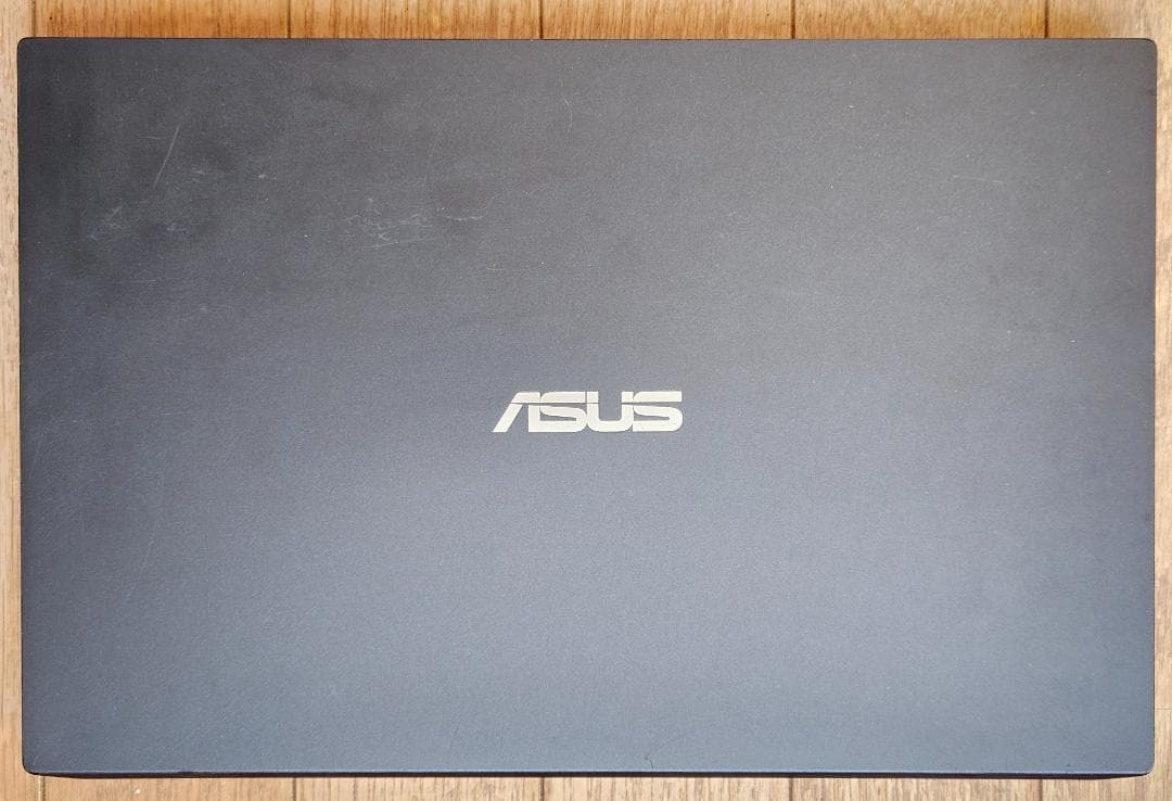 第13世代 Core i5 1335U SSD 512GB 14インチ フルHD