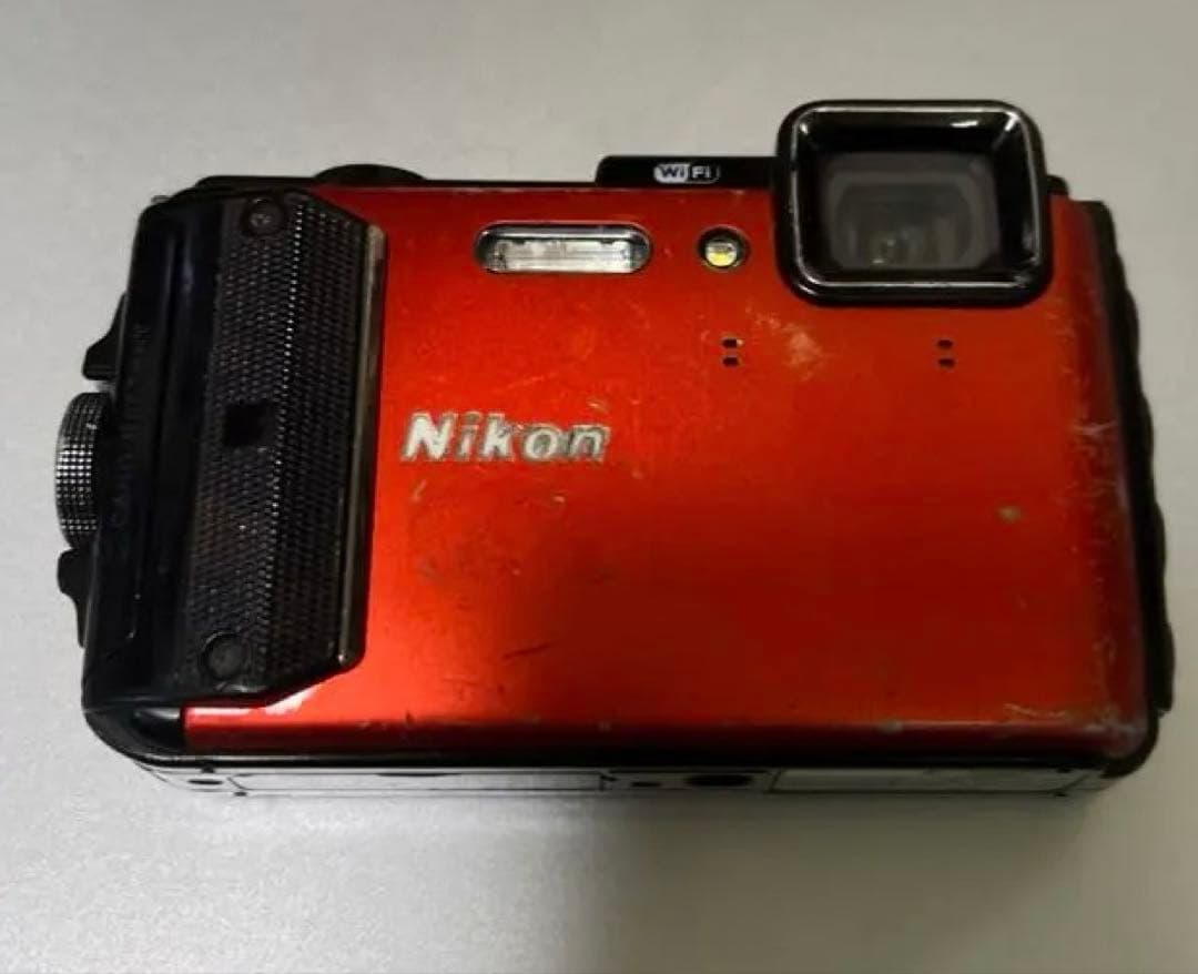 t*u様 NikonニコンcoolpixAW130 オレンジ　本体、バッテリーの