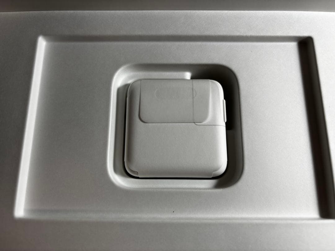 MacBook Air m2 ミッドナイト8GB 256GB