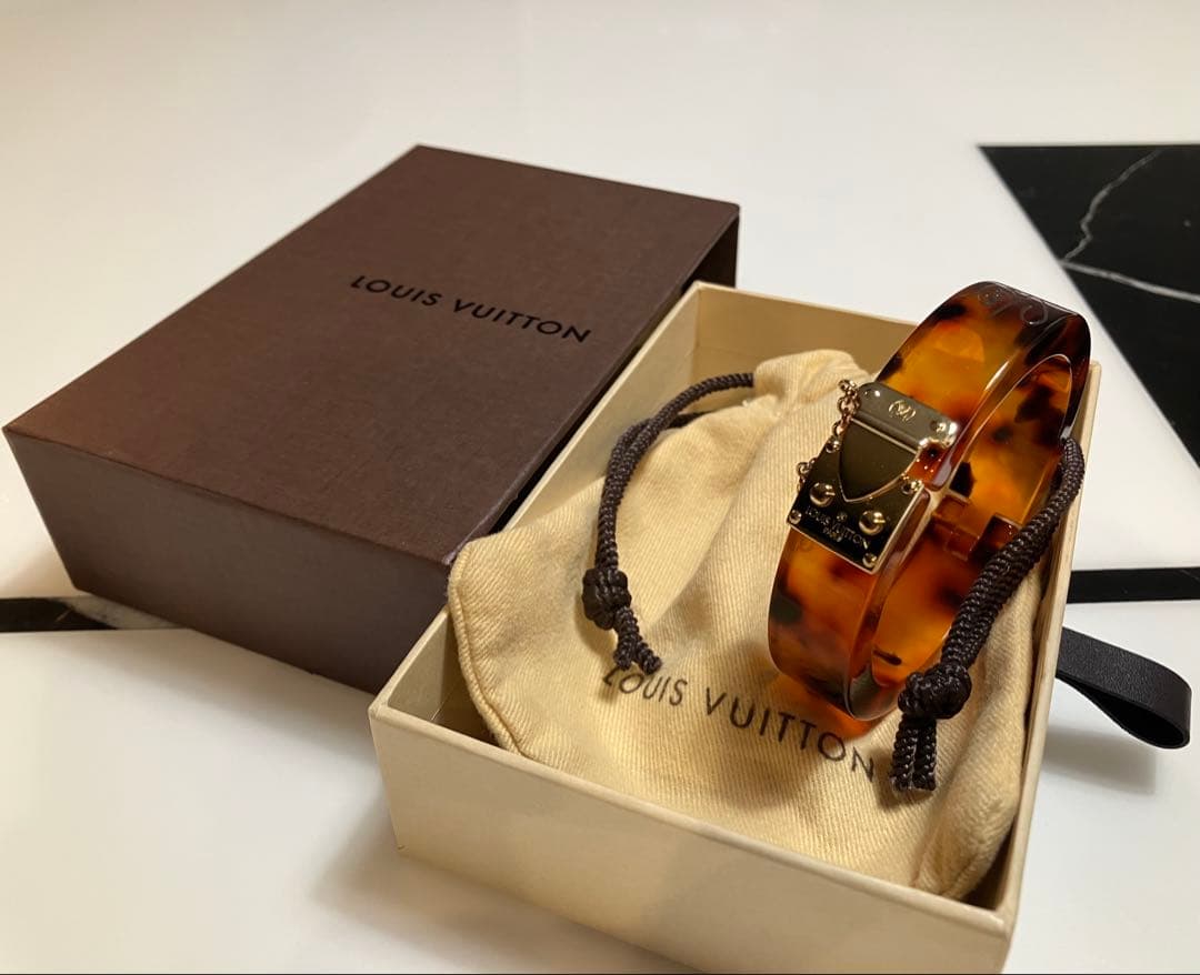 ★★もこもです★★ 【極美品】ルイヴィトン ブラスレロックミー バングル