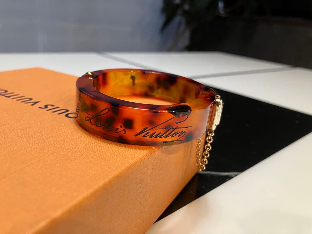 ★★もこもです★★ 【極美品】ルイヴィトン ブラスレロックミー バングル