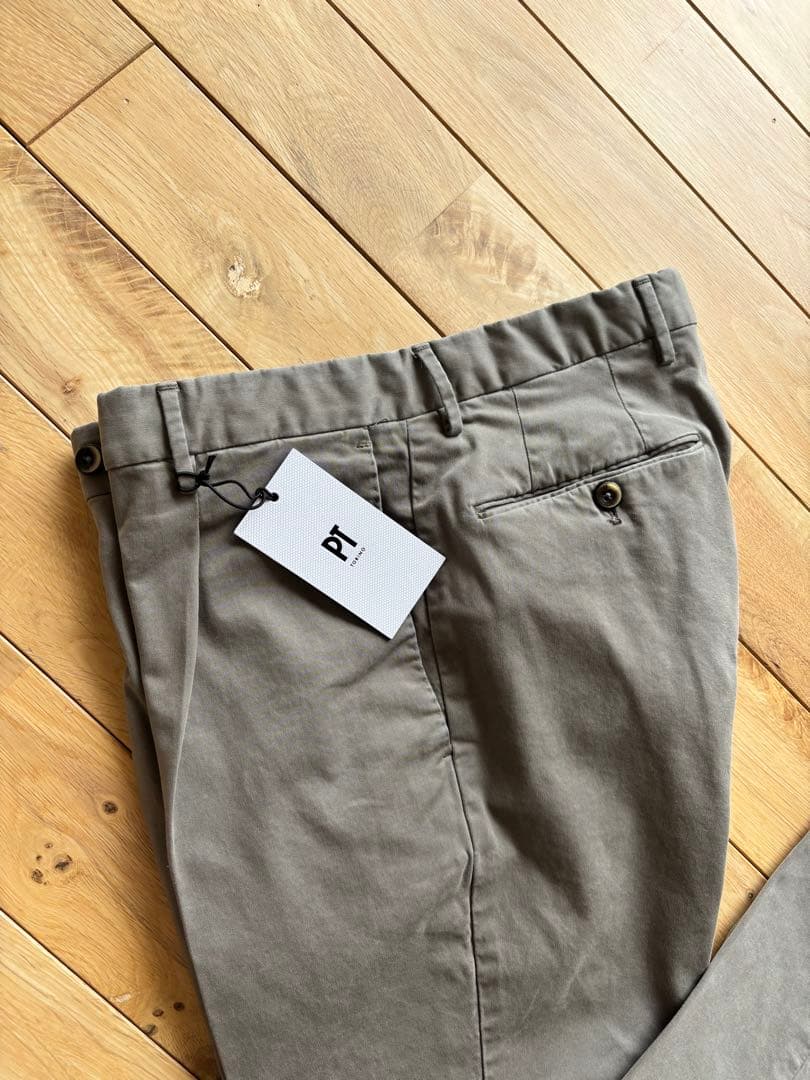 美中古 PTTORINO タックイン チノパンツ 46 グレージュ PT01