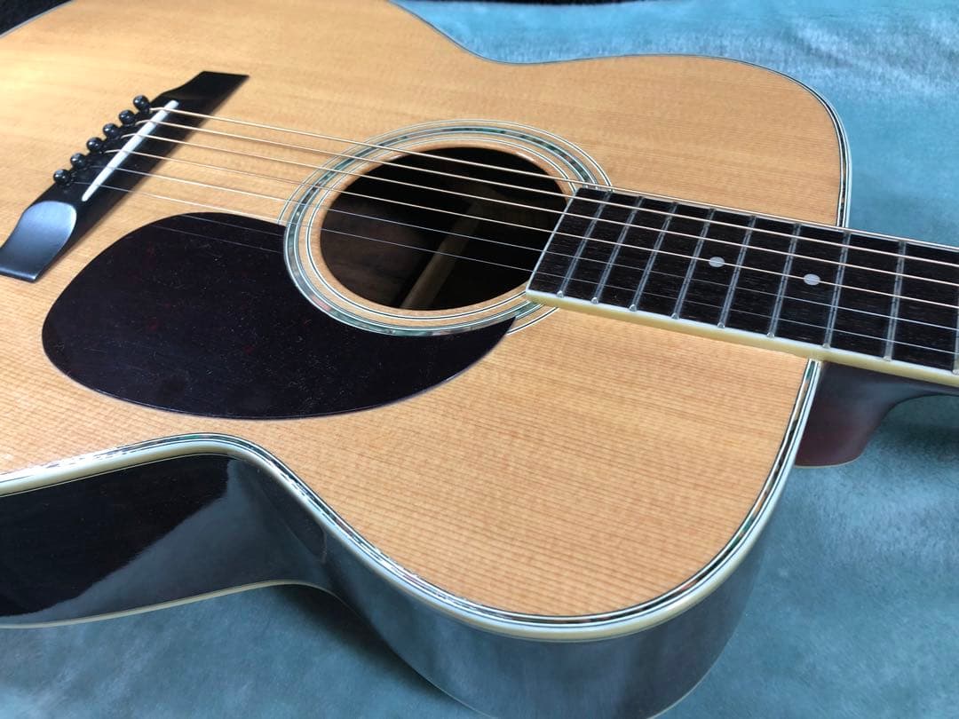 Y*I様 70年代　モーリス　F-30 縦ロゴ