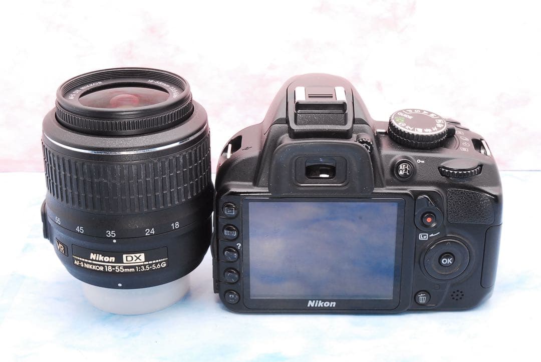 ニコン D3100★初心者向け★手ぶれ補正レンズ付★一眼レフカメラ