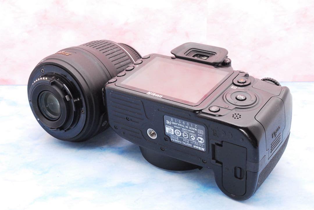 ニコン D3100★初心者向け★手ぶれ補正レンズ付★一眼レフカメラ
