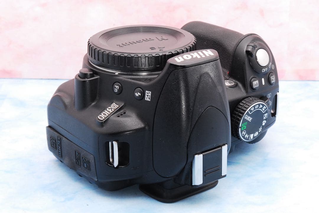 ニコン D3100★初心者向け★手ぶれ補正レンズ付★一眼レフカメラ