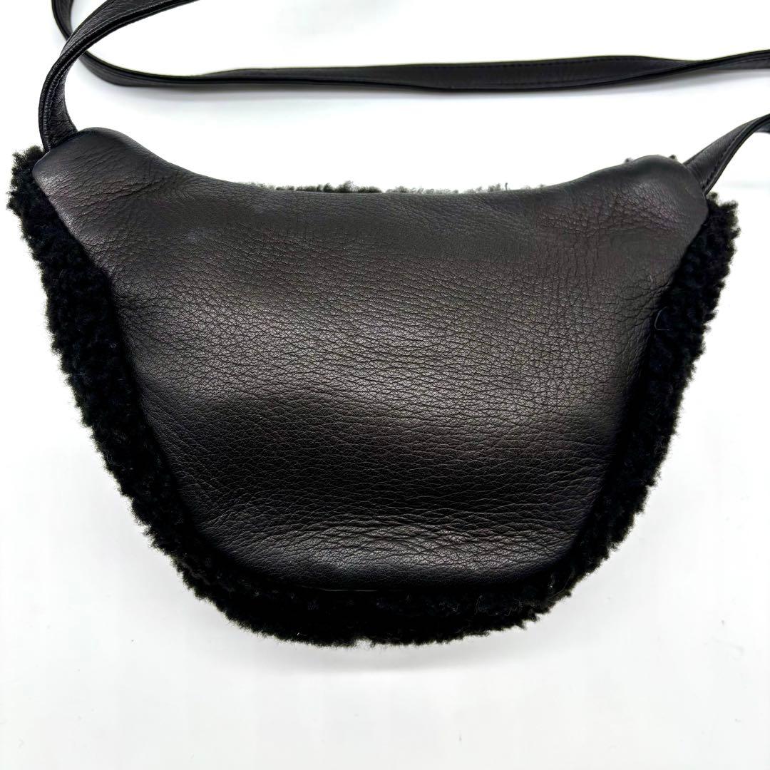極美品✨ AETA ディアスキン ムートン ウエスト バッグ ブラック