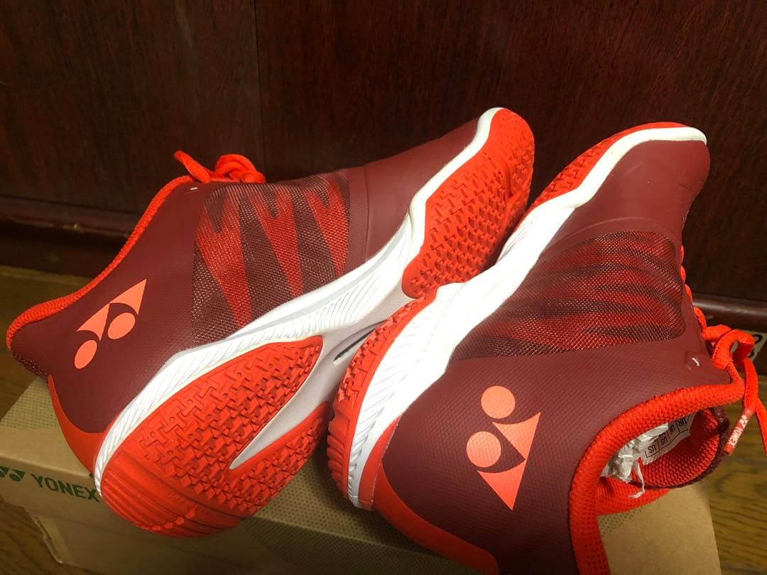 YONEX COMFORT Z レッド バドミントンシューズ　おまけ付き