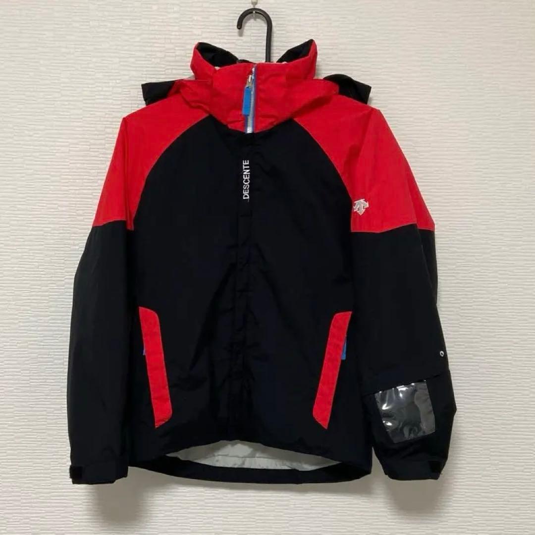 美品◆DESCENTE◆ デサント　スキーウェア　150