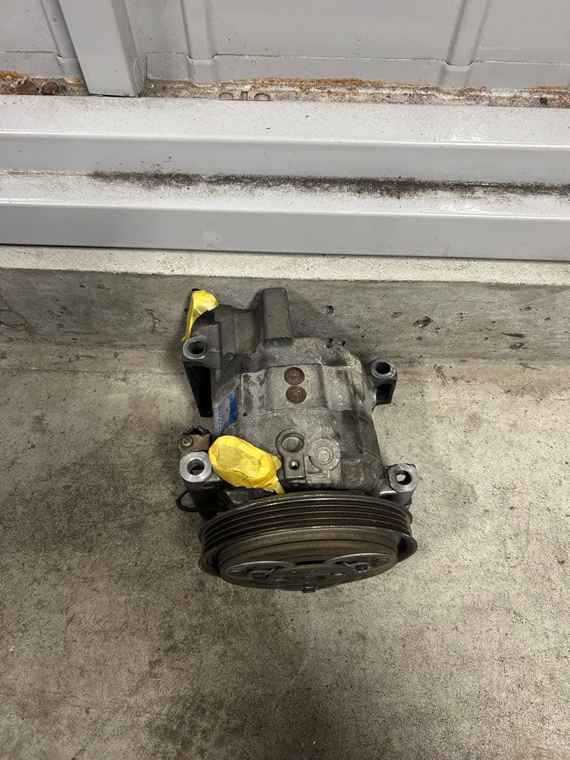 シルビア　エアコン　コンプレッサー