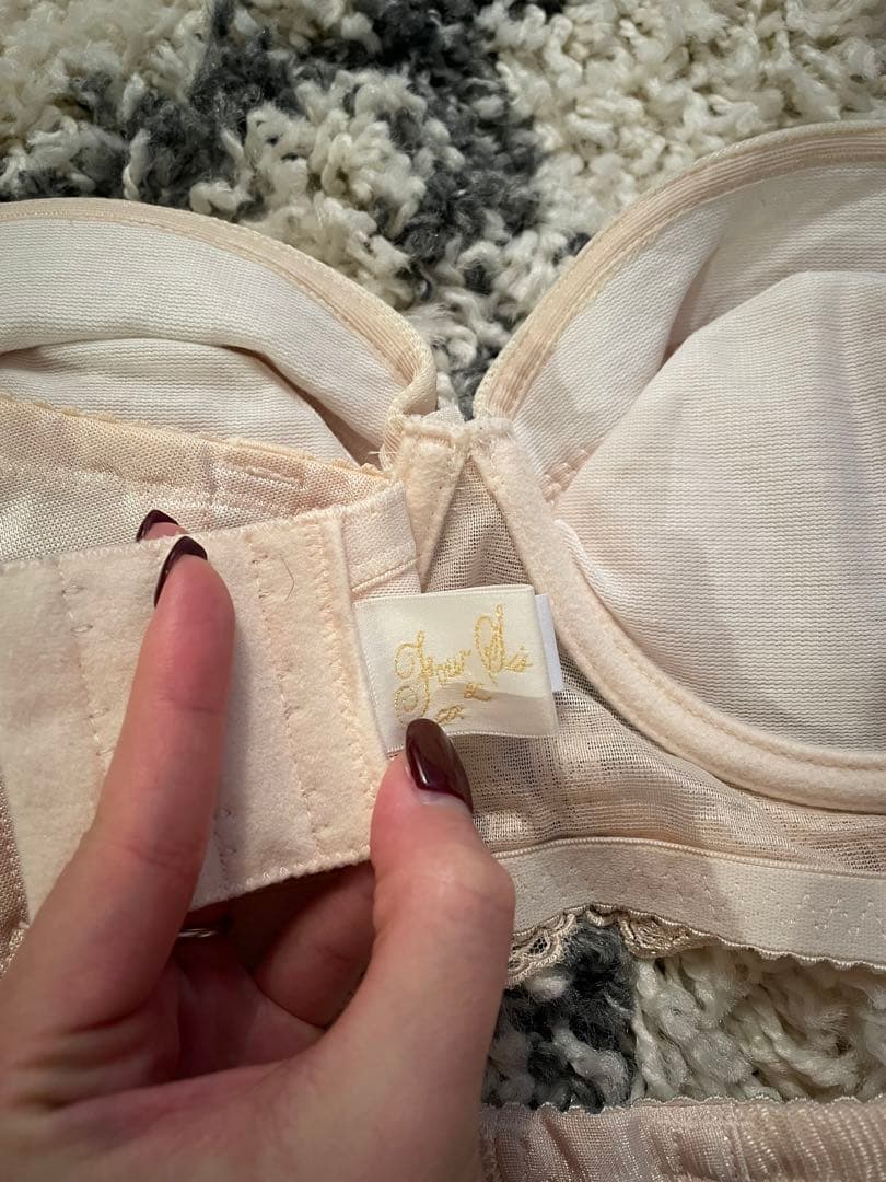 FOUR Sis & Co ブライダルインナー E65 フォーシス