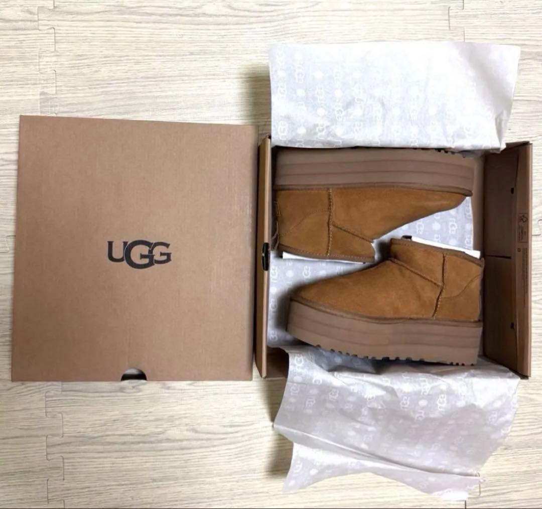 【新品未使用】UGG クラシック ウルトラ ミニ プラットフォーム24cm