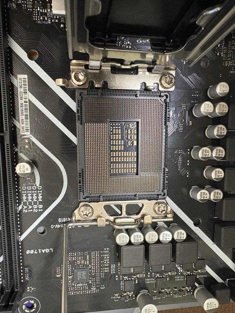 ASUS PRIME H670-PLUS D4 マザーボード