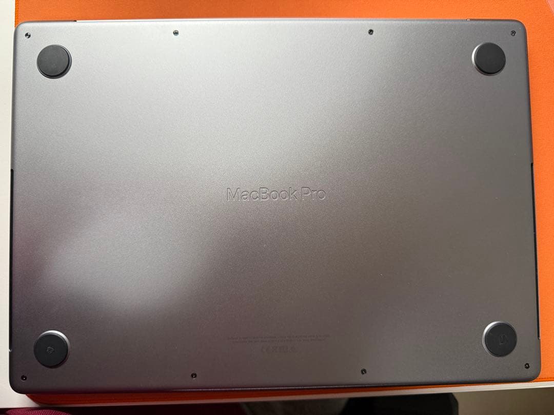 Apple MacBookPro 2021 14インチ M1Pro 16/512