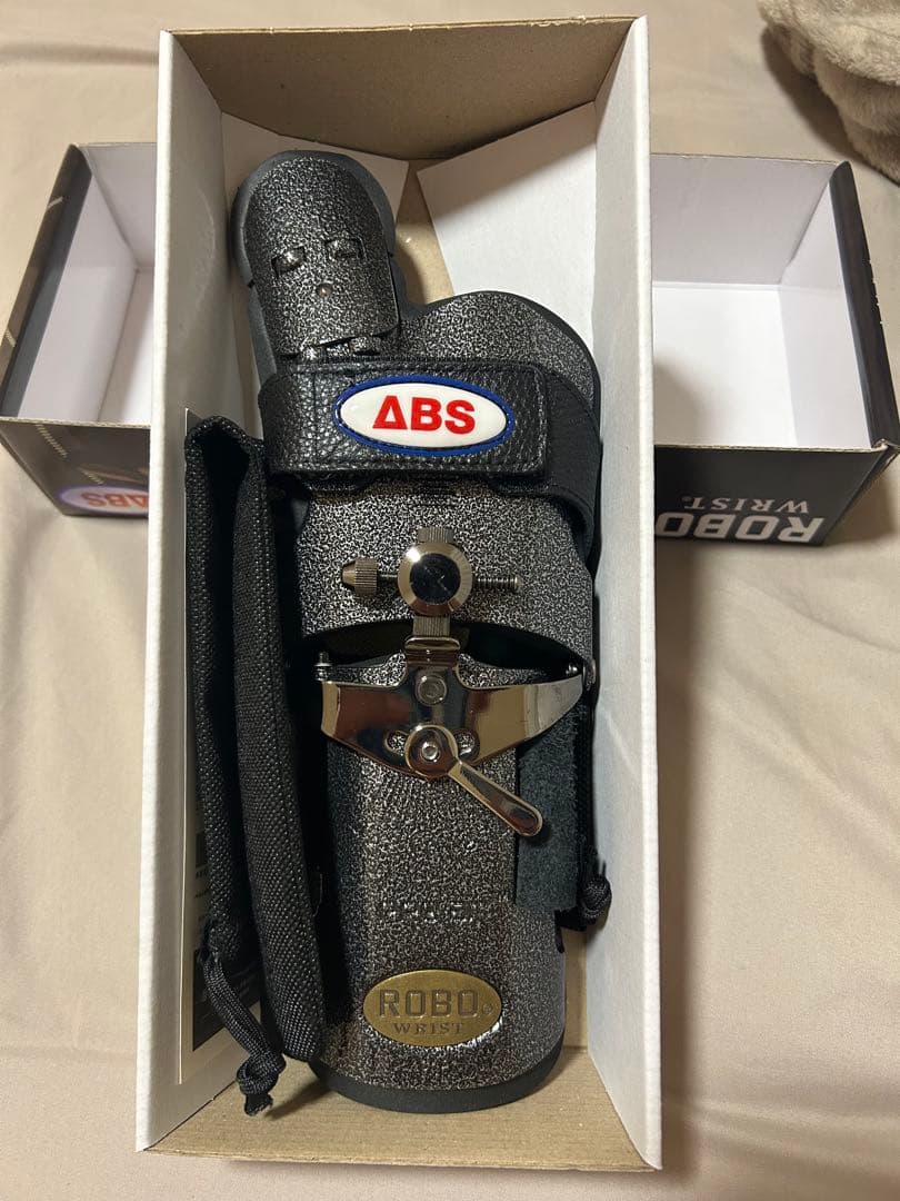 ボウリングABS ロボリスト 右手用 ブラック/シルバー 未使用