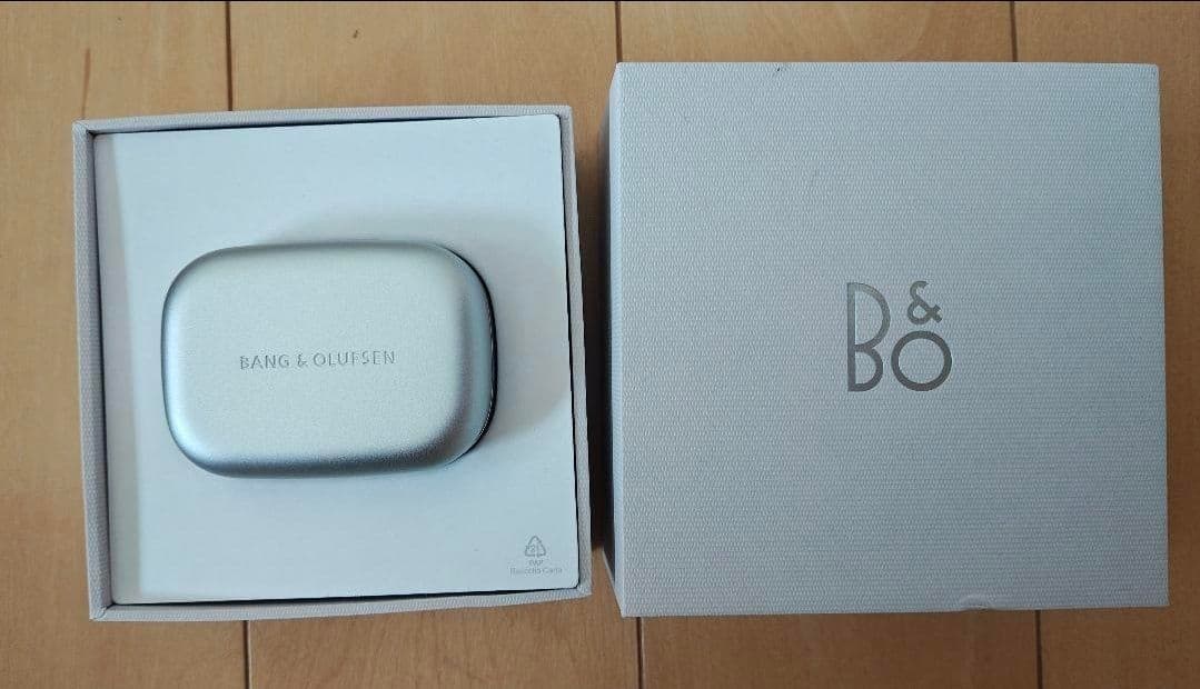 イヤホン BANG & OLUFSEN Beoplay Eleven