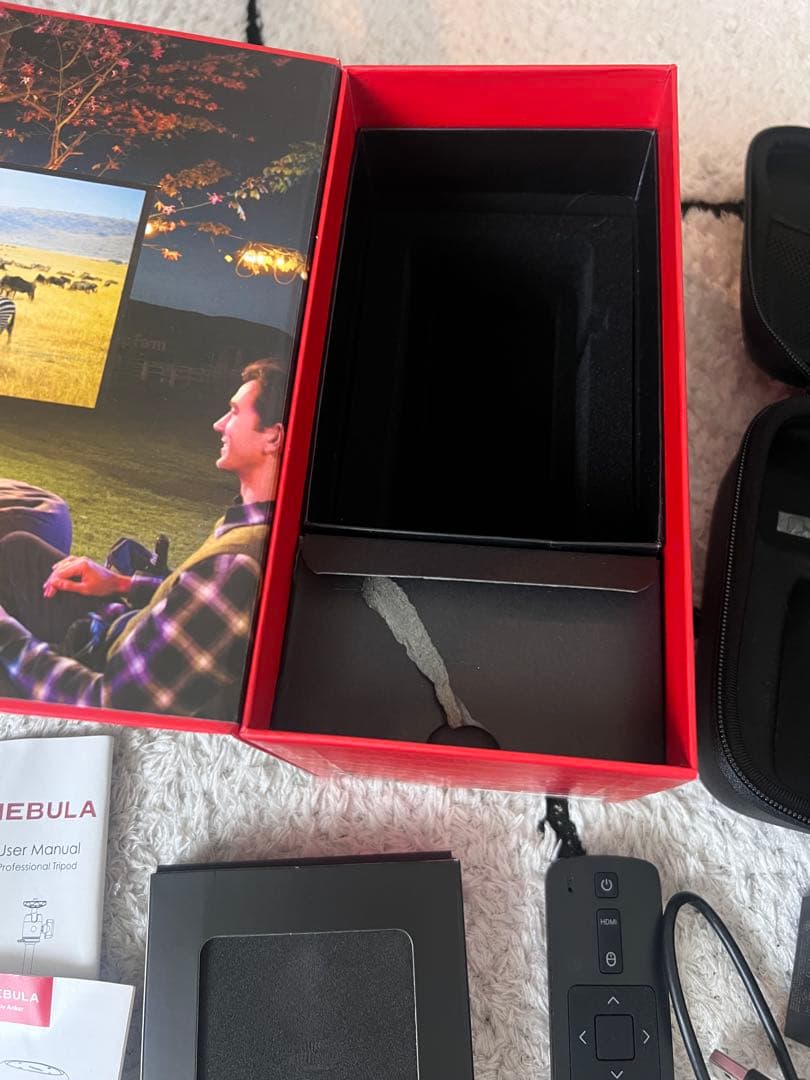 NEBULA プロジェクター本体と付属品一式