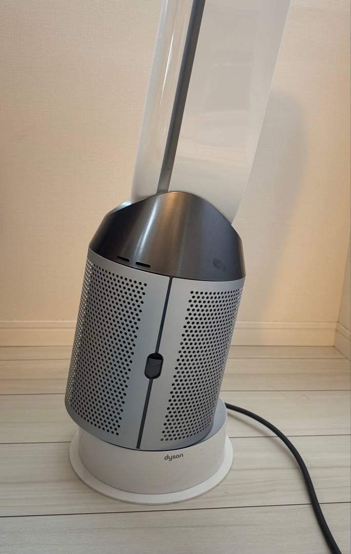 Dyson Pure HOT+Cool HP04　2020年制　空気清浄機
