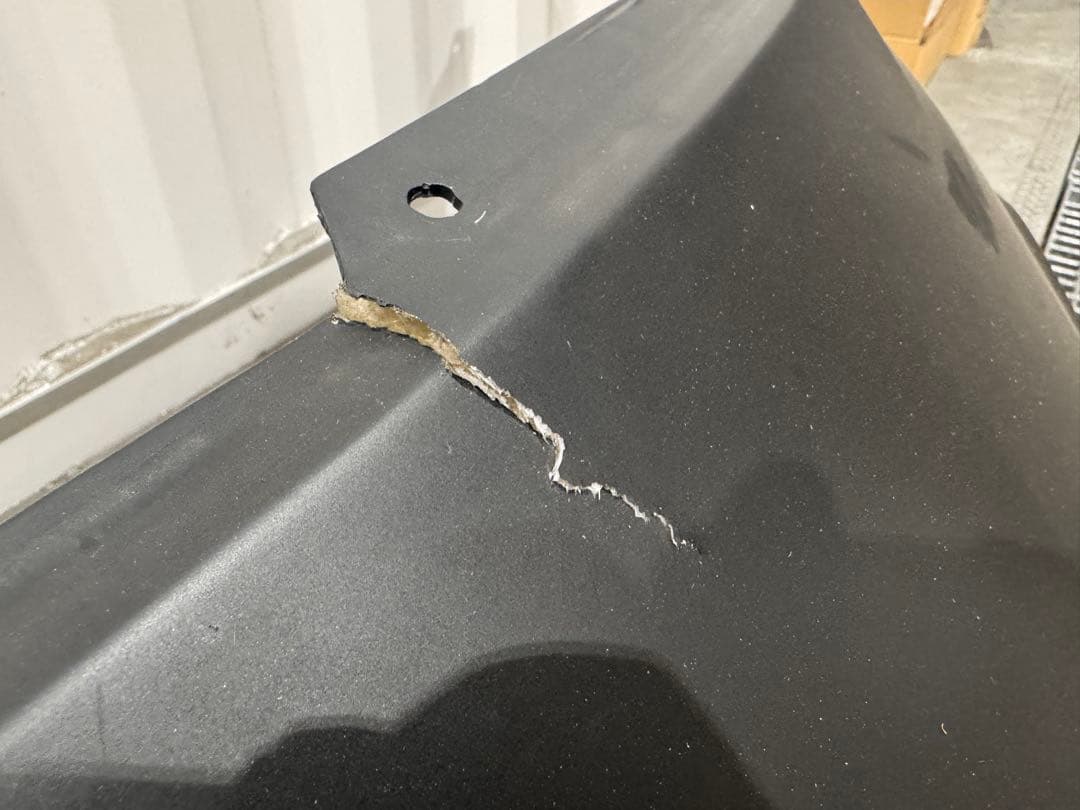 Z33 社外FRPフロントバンパー マットブラック 傷割れあり