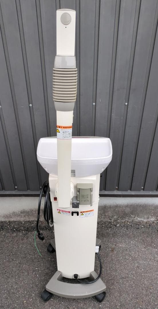 tami様［通電のみ］タカラベルモント 美顔器 エスティエトロワ