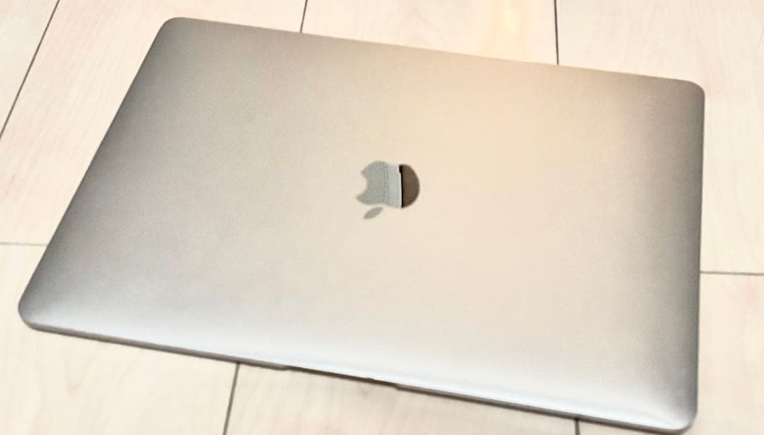MacBook本体 Apple MacBook Air M1 2020 8GB 256gb