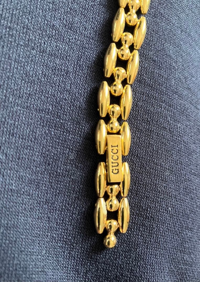 GUCCI 時計　チェンジベゼル　（ジャンク品）