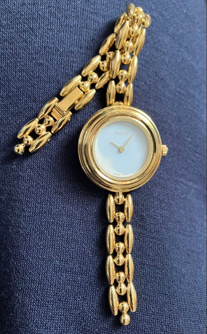 GUCCI 時計　チェンジベゼル　（ジャンク品）