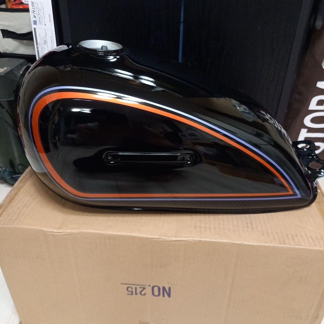 スズキ　純正GN125　2F　ガソリンタンク　未使用品