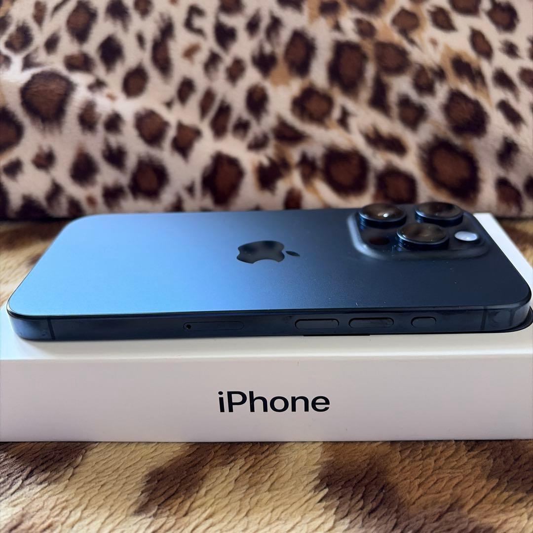 SIMフリーApple iPhone15pro 128GB ブルーチタニウム