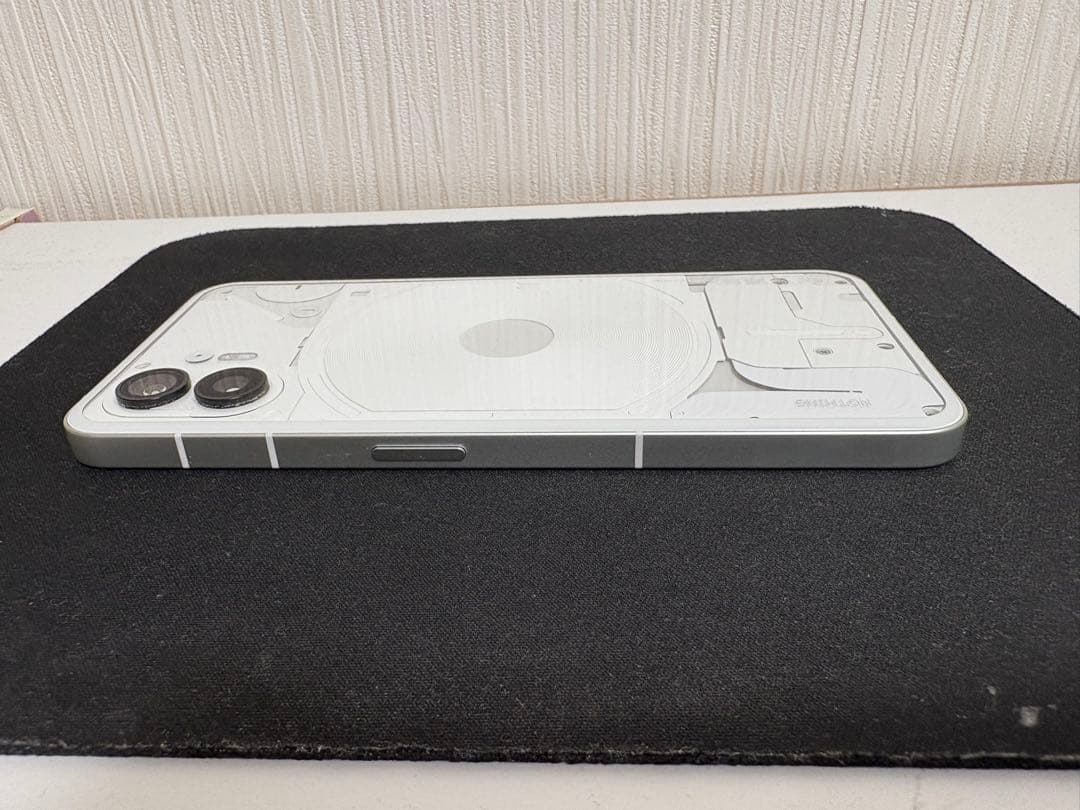 【美品】Nothing Phone (2) 256GB simフリー　ホワイト