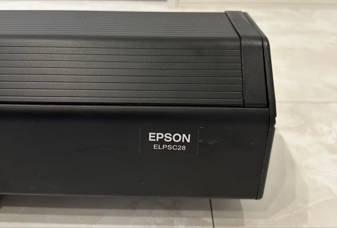 EPSON エプソン 携帯型ロールスクリーン(4:3/80型) ELPSC28