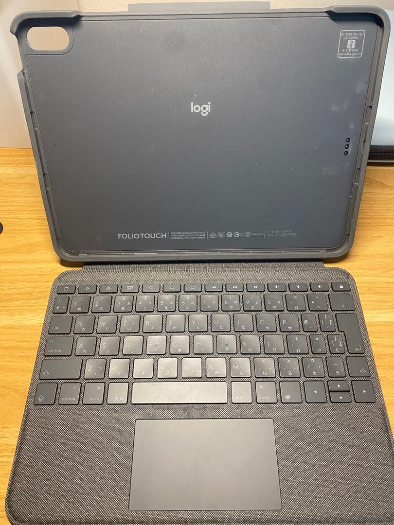 ホ*ウ様 Apple iPad Air 第5世代 256GB キーボードケース付