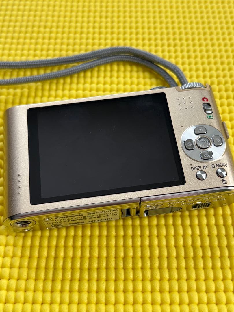 Panasonic LUMIX FX66 14メガピクセル　ゴールド