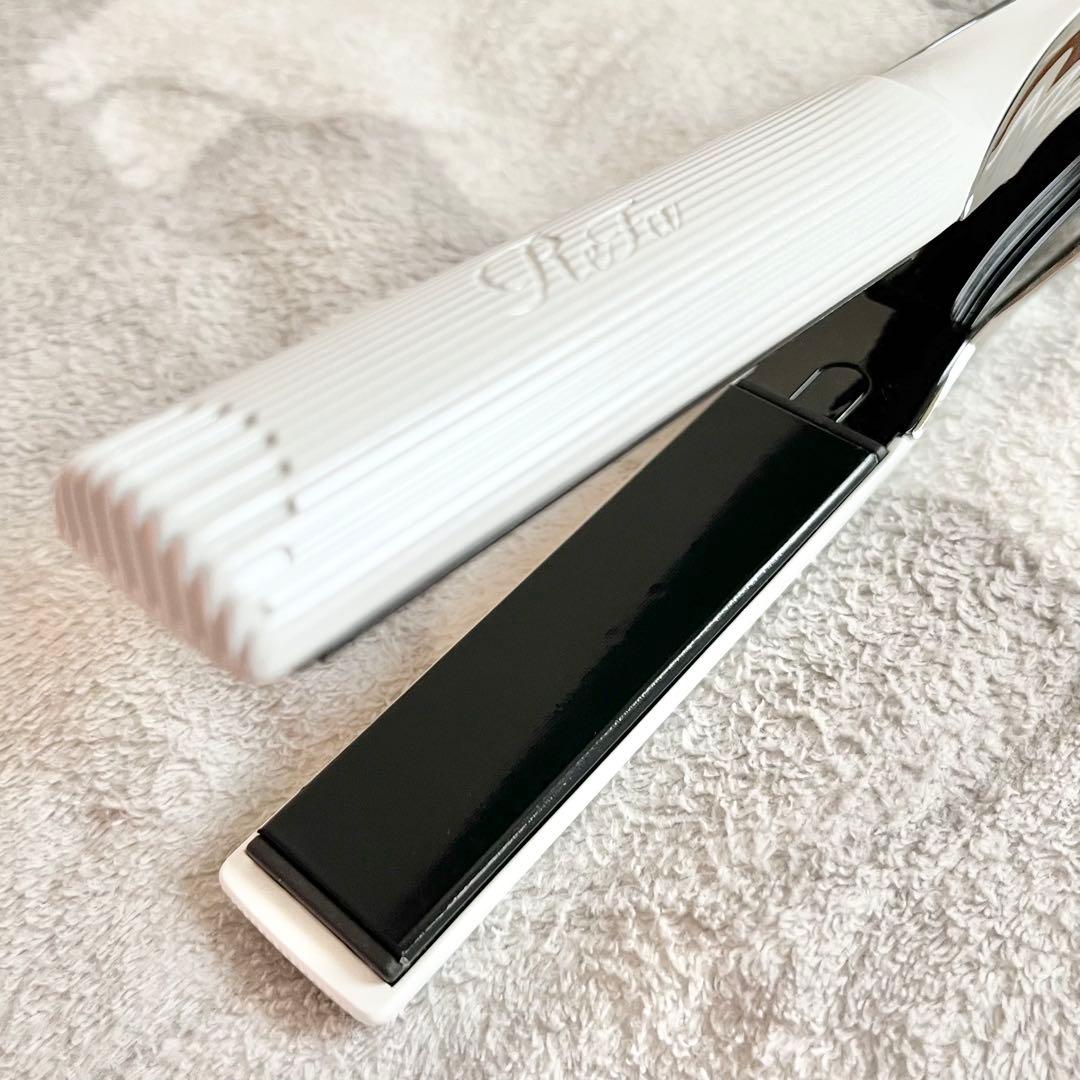 リファ 美品 リファビューテック ストレートアイロン RE-AC02A refa