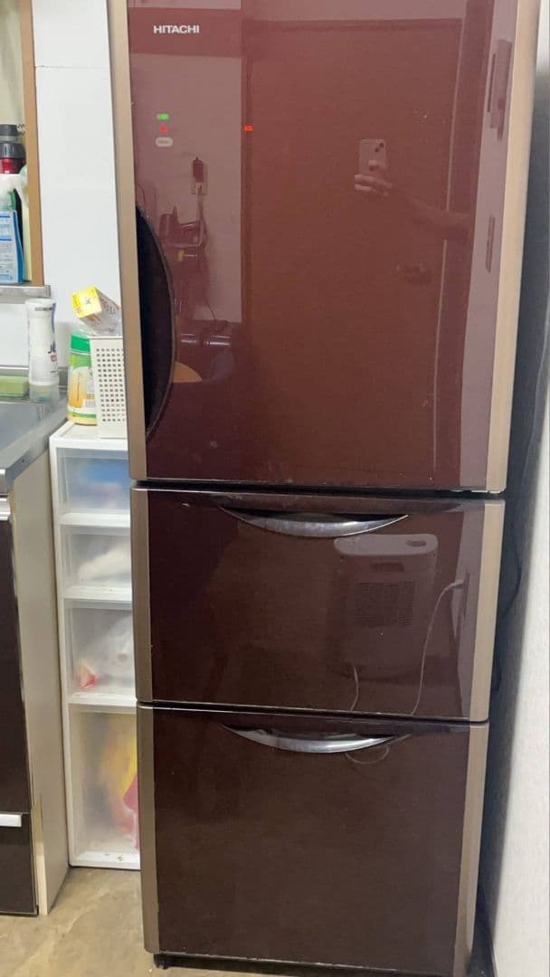 HITACHI日立3ドア冷凍冷蔵庫R-S2700GV