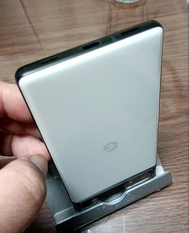 Google Pixel 6a ホワイト 本体